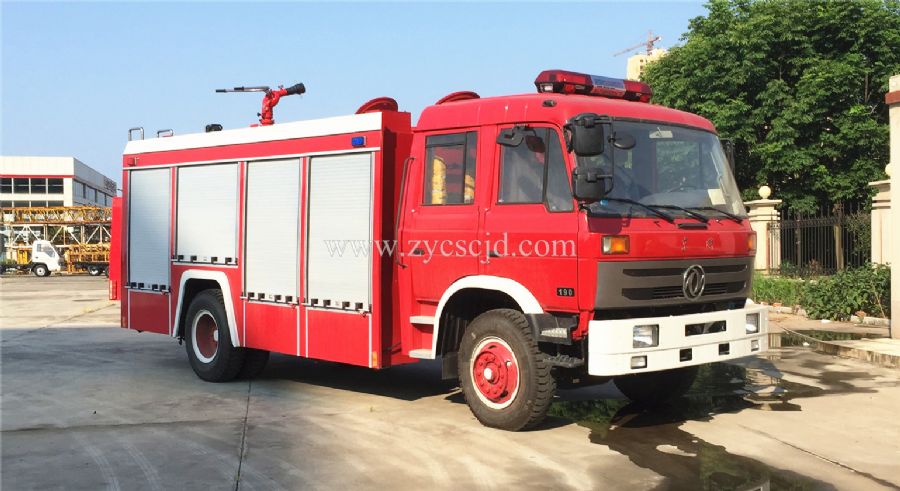 6噸水罐消防車 6噸水罐消防車